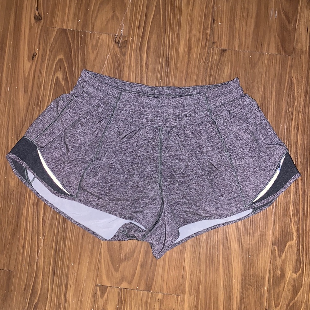 Lululemon Gray Hotty hot shorts size 8